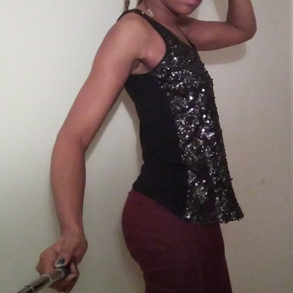 Black sequins Express tank top - Picture 2 of 8